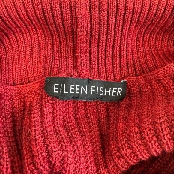 Eileen Fisher Women’s Red 100% Extra Fine Merino Wool Turtleneck - Picture 8 of 9